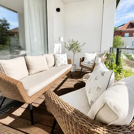 Apartament Trifft Moderne! *