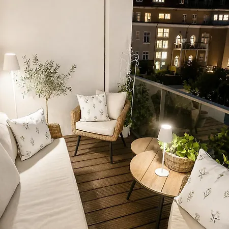 Apartament Trifft Moderne! *